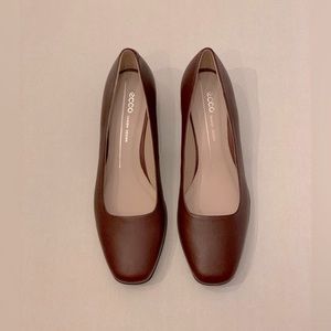 ECCO Shape Squared Block Heel Pumps